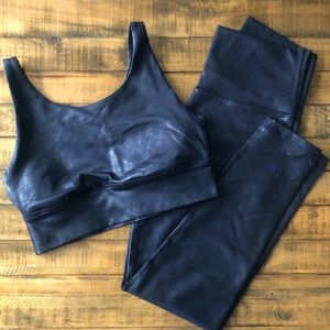 Aerie crackle shine bra + legging set